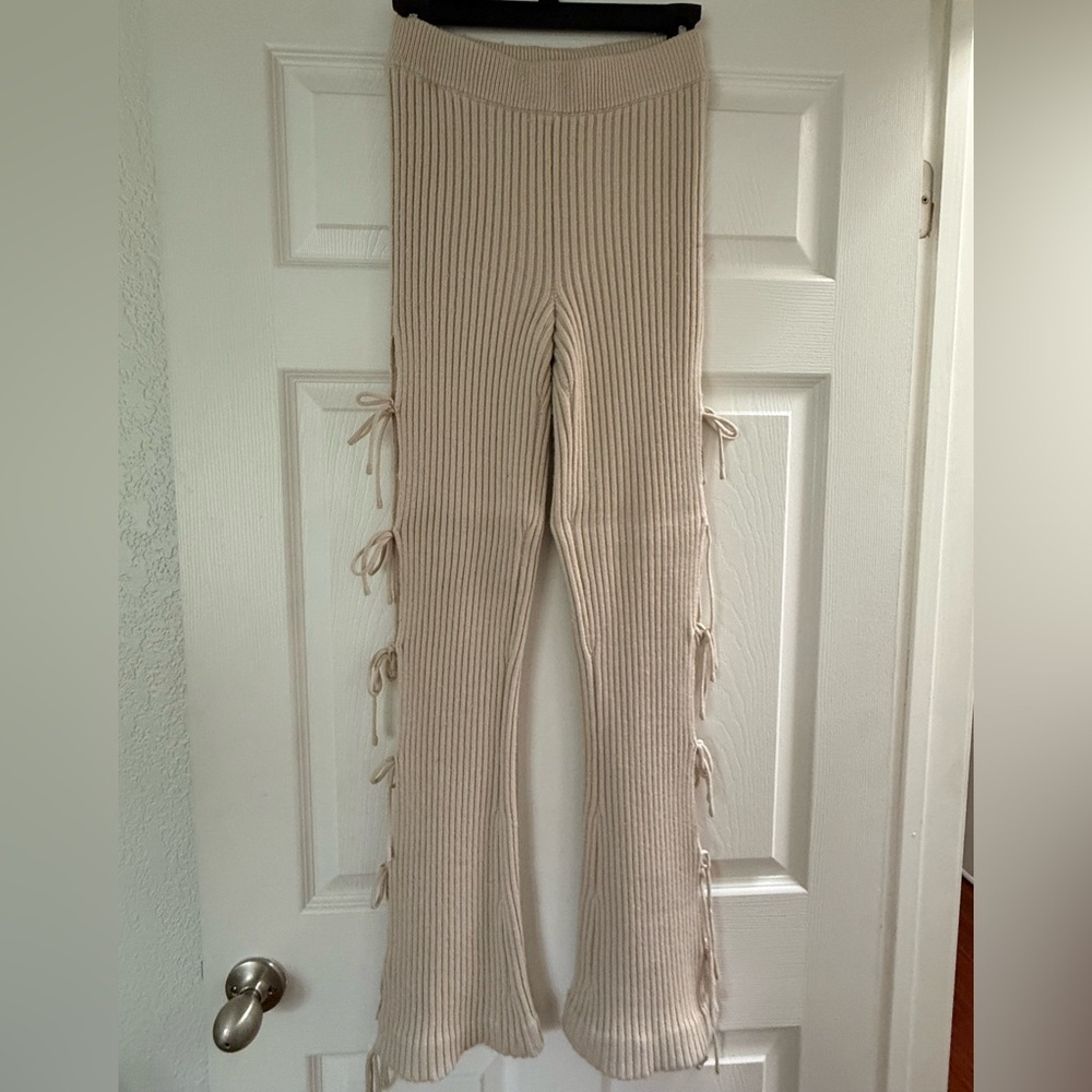 Guizio Rib Knit Tie Pant - Picture 3 of 3